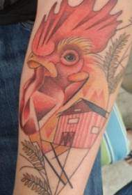 Ragazzi sul braccio hanno dipinto la linea geometrica pungente e la linea del tatuaggio di piccoli galli di animali