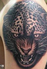 рука татуировки леопарда