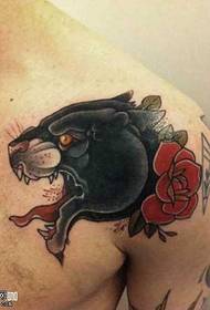 modello di tatuaggio spalla fiore testa di leopardo