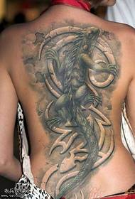 rov qab tso suab ua ke lizard tattoo qauv