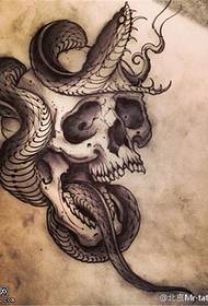python tattoo manoscrittu di stampa