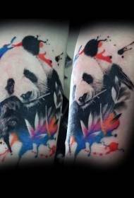 ny stil färg panda och blad tatuering bild