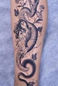 9 patrons clàssics tradicionals de tatuatge de serp negre