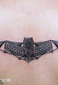 modello tatuaggio totem pipistrello posteriore