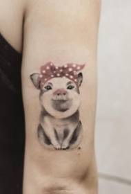 22 pagpapahalaga sa tattoo ng piglet na tattoo ng taong gulang