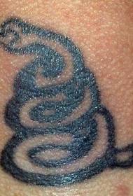 Чорна товста лінія змія татуювання змії