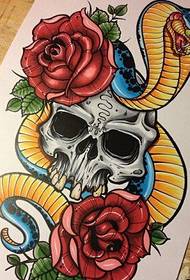 tendenza moda bell'aspetto tatuaggio cobra Immagine modello manoscritto