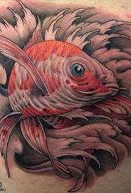 плечавы малюнак татуіроўкі залатых рыбак