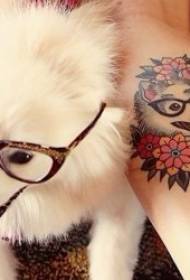šuns tatuiruotės modelis skirtingų šuns tatuiruočių modelių grupė