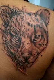 divertit patró de tatuatge de lleopard marró a l'espatlla