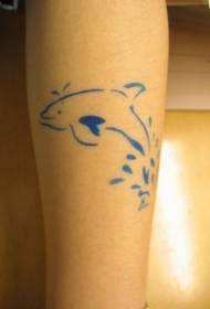 modello di tatuaggio delfino piuttosto linea blu