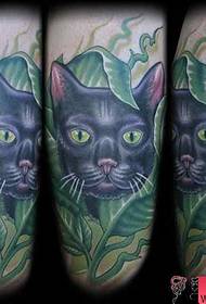 Cute Nwa Cat Tattoo Modèl Foto