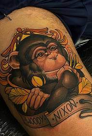 Lår abe tatoveringsmønster