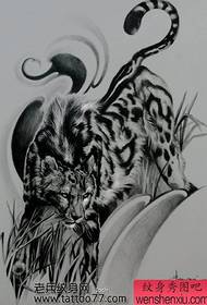 Domineering leopard tetování vzor