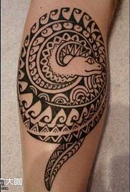 Шаблон за татуировка на ръчна змия Тотем