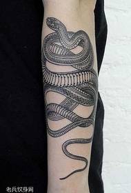 Татуировка змея в виде руки 133587 - Татуировка змея в виде руки