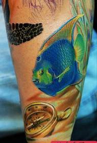 eläin tatuointi malli: käsivarsi 3D väri pieni kultakala tatuointi malli