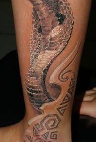 noga 3D vzorec tetovaže kač