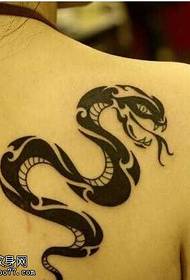 Schouder Snake Totem Tattoo patroon