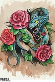 spalvotos gyvatės bijūnų tatuiruotės rankraščio nuotrauka