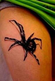 大腿部个性的蜘蛛纹身图案