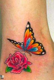 Voet kleur vlinder tattoo patroon