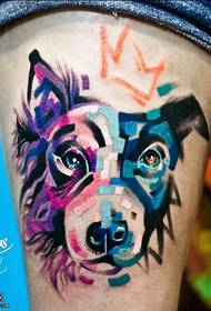 graffiti Hond Tattoo Muster um Oberschenkel