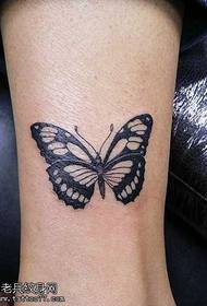 Modello tatuaggio farfalla personalità gamba