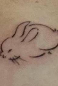 simpatiche linee nere semplici astratte immagini di tatuaggi di piccoli animali conigli