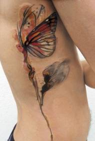 Dúch rib taobh ag péinteáil patrún féileacáin agus tattoo bláthanna