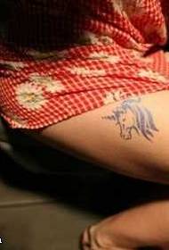 الگوی خال کوبی اسب پا