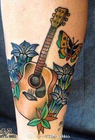 Oyi acha uhie uhie violin floral tattoo Usoro