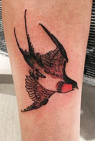 Tatuaje de bovido-hirundo