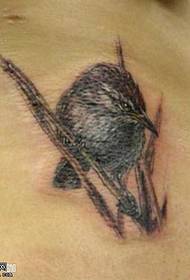 Hals Little Swallow Tattoo Muster