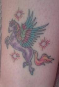 Arm värillinen kiiltävä lentävä hevonen tatuointi kuva