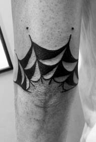 siyah kişilik örümcek ağı dirsek dövme deseni
