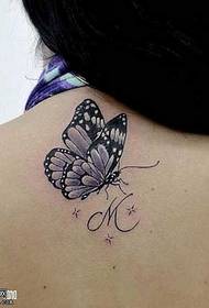 Modello tatuaggio farfalla posteriore