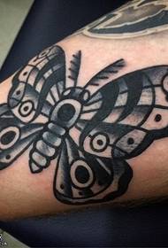 Arm tattooed butterfly tattoo pattern