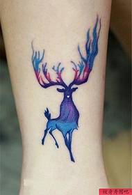 Hvězdné jelen tetování vzor