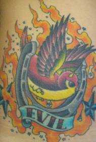 Patkó gonosz veréb láng tetoválás mintával