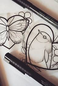 Νέα πεταλούδα πτηνών σχολείο αγαπούν το μικρό φρέσκο χειρογράφημα μοτίβο τατουάζ