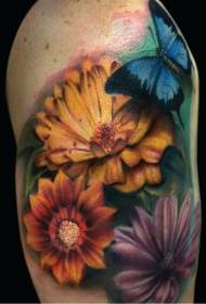 Modello di tatuaggio realistico di fiori e farfalle