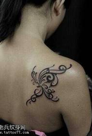 Pattern ng likod ng butterfly totem tattoo