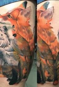 Лисица у боји ногу са црно сивом лисицом у комбинацији с узорком тетоваже