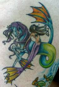 Model de tatuaj de sirenă colorată pe partea de talie și hipocamp