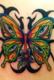 Крила лептира и племенски тотем тетоважа узорак