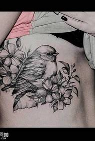 Patrón de tatuaxe de paxaro gris cintura negra