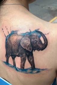 девојки назад боја слон и вода тетоважа шема