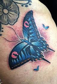 Patrón de tatuaje de mariposa de color muslo