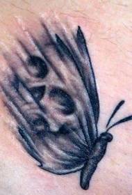 Motýľ tetovanie na krídlach